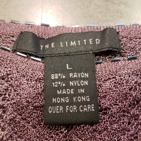 Limited camisole size large - Picture 3 of 4